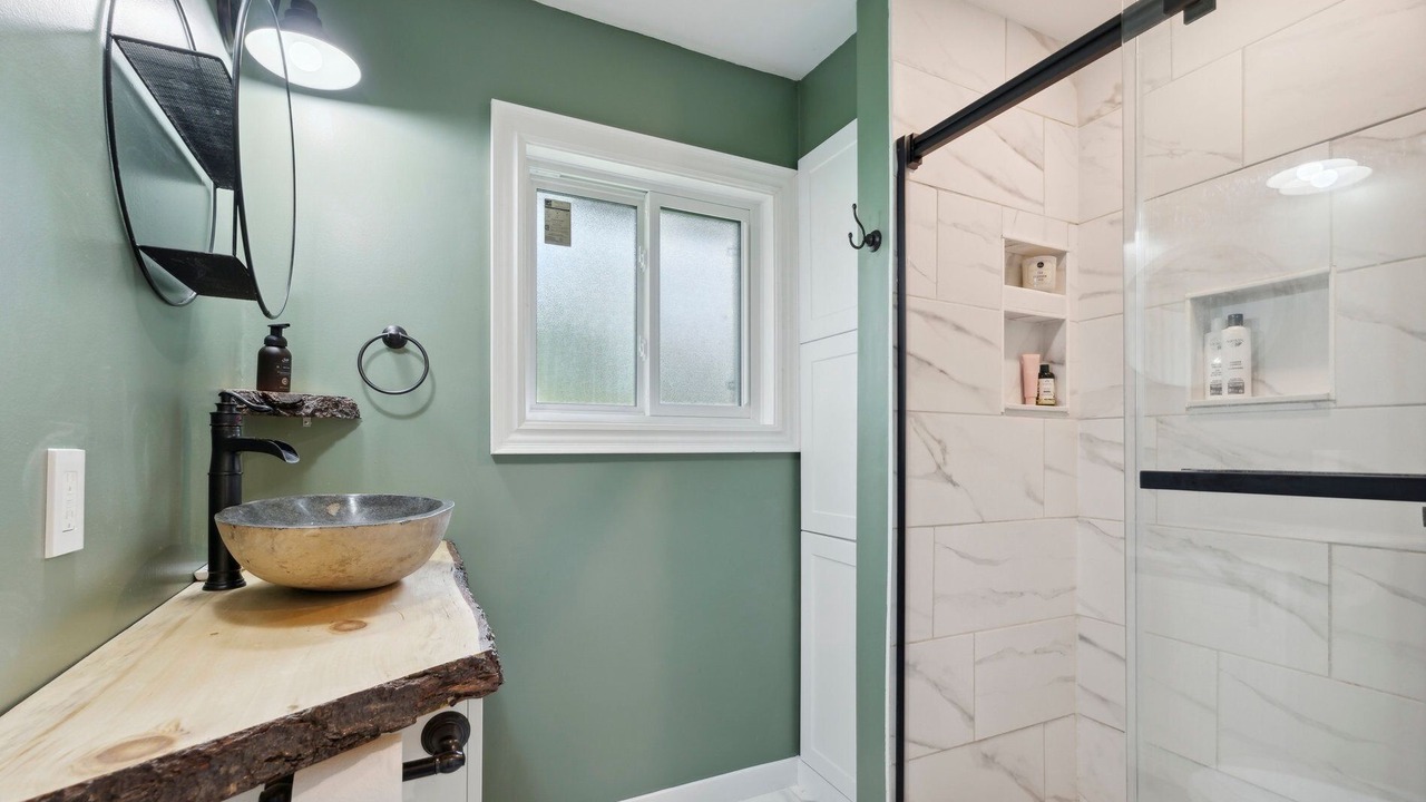 Photo of Bathroom in Carden