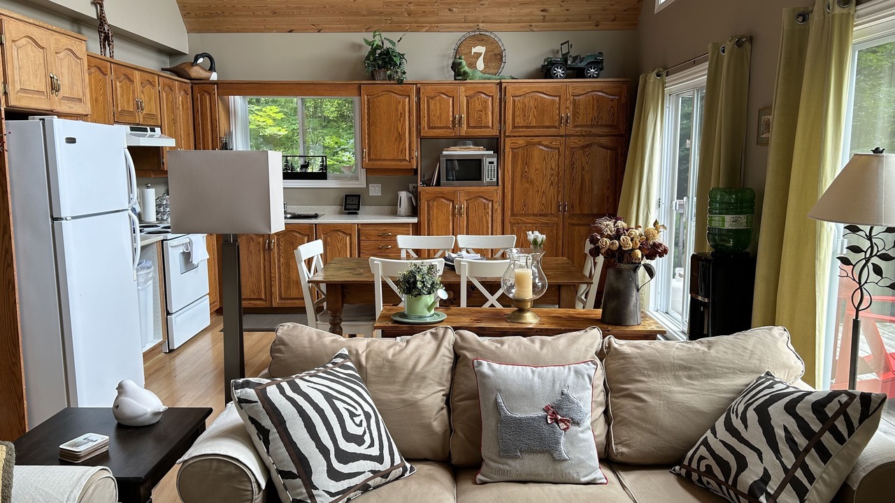 Photo of Livingroom in Perry