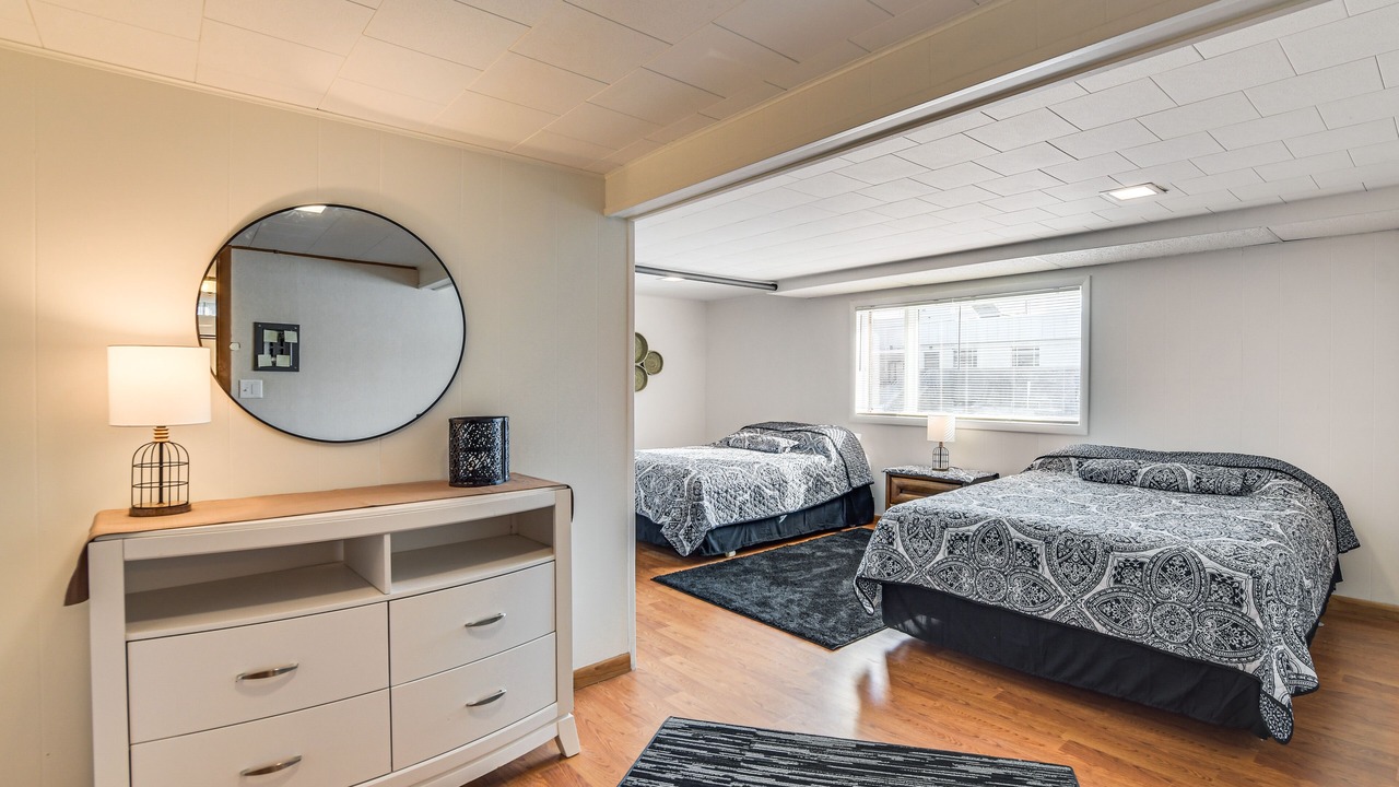 Photo of Bedroom in Glenwood
