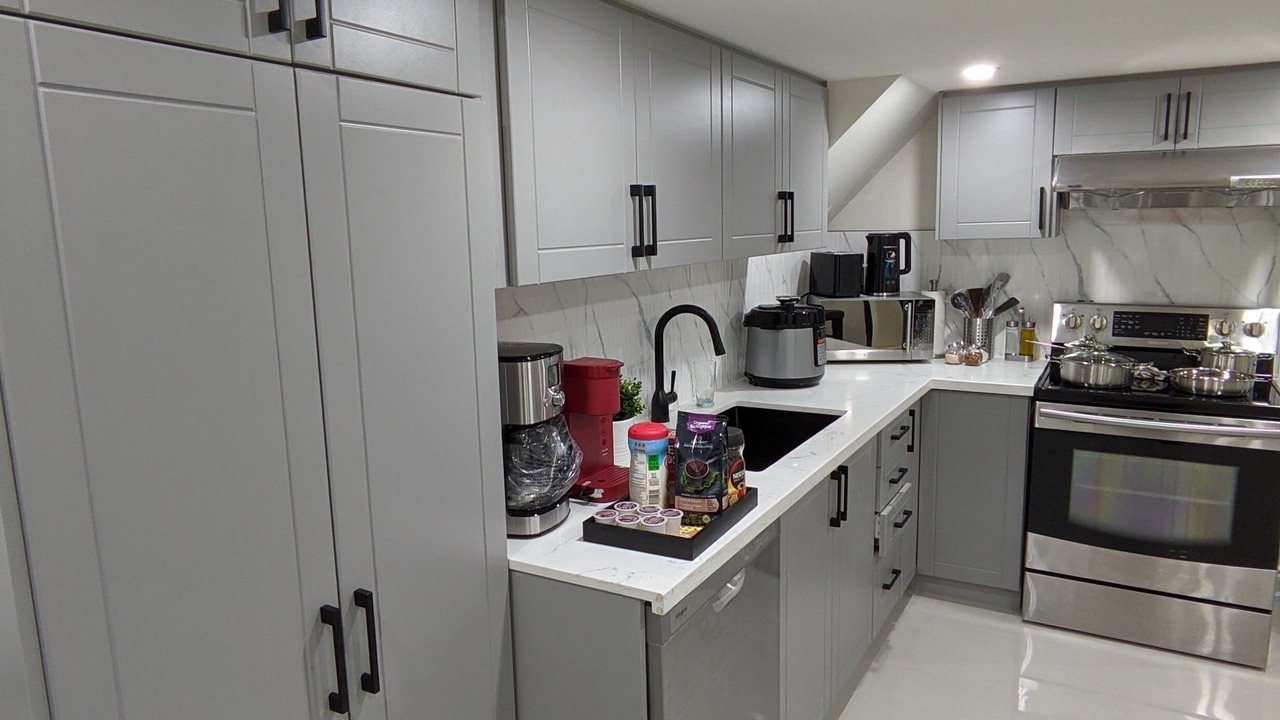 Photo of Kitchen in Oakville
