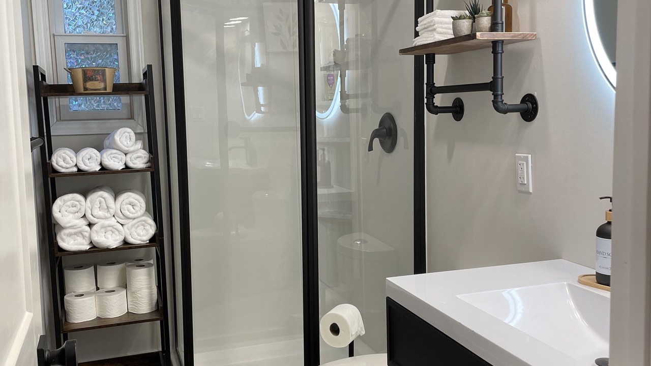Photo of Bathroom in Saugeen 29