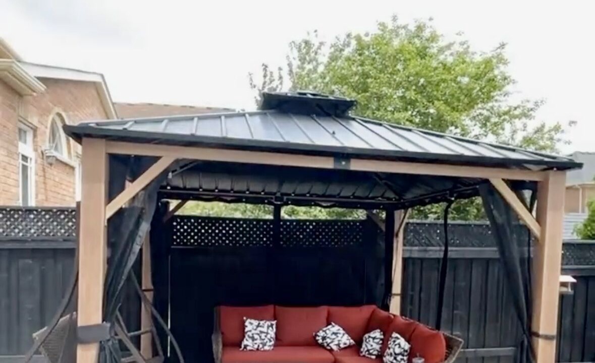 Photo of Patio Balcony in Churchill Meadows