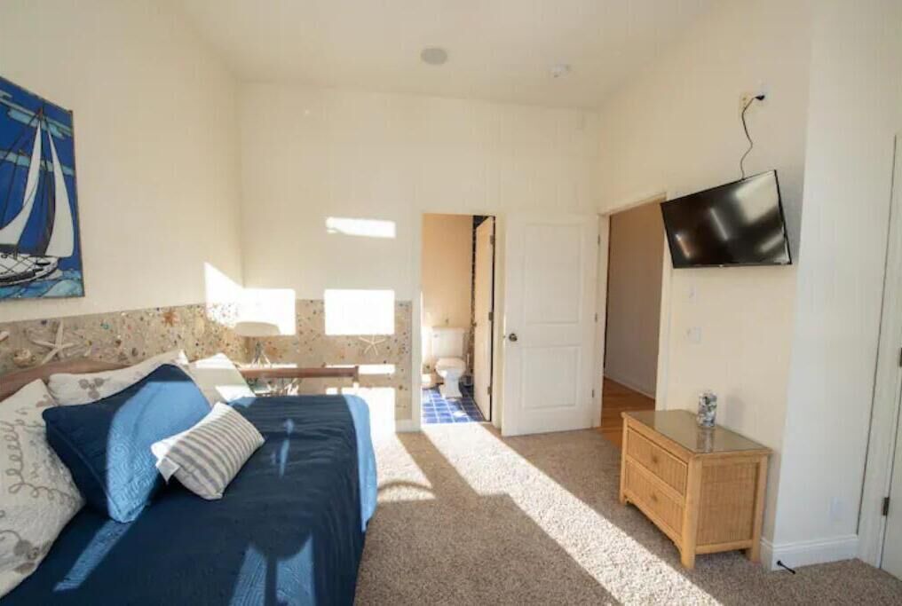 Photo of Bedroom in Blaine