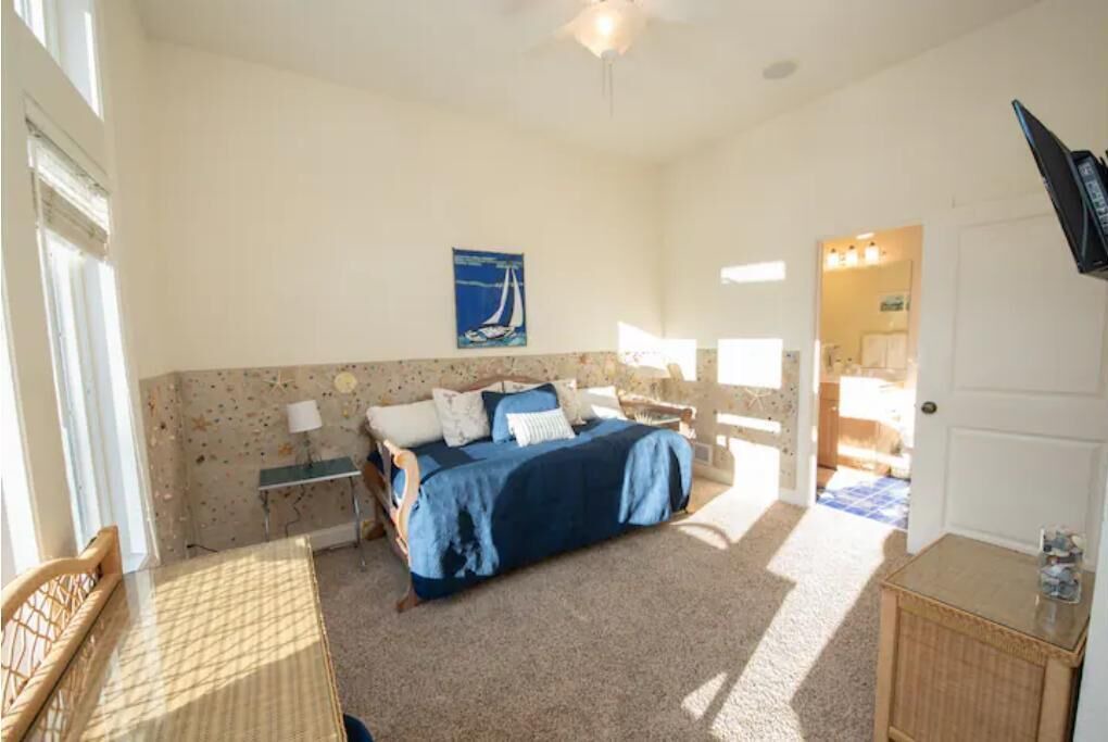 Photo of Bedroom in Blaine