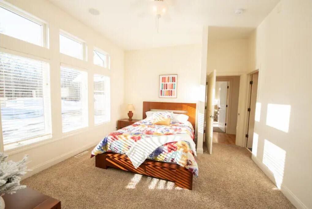 Photo of Bedroom in Blaine