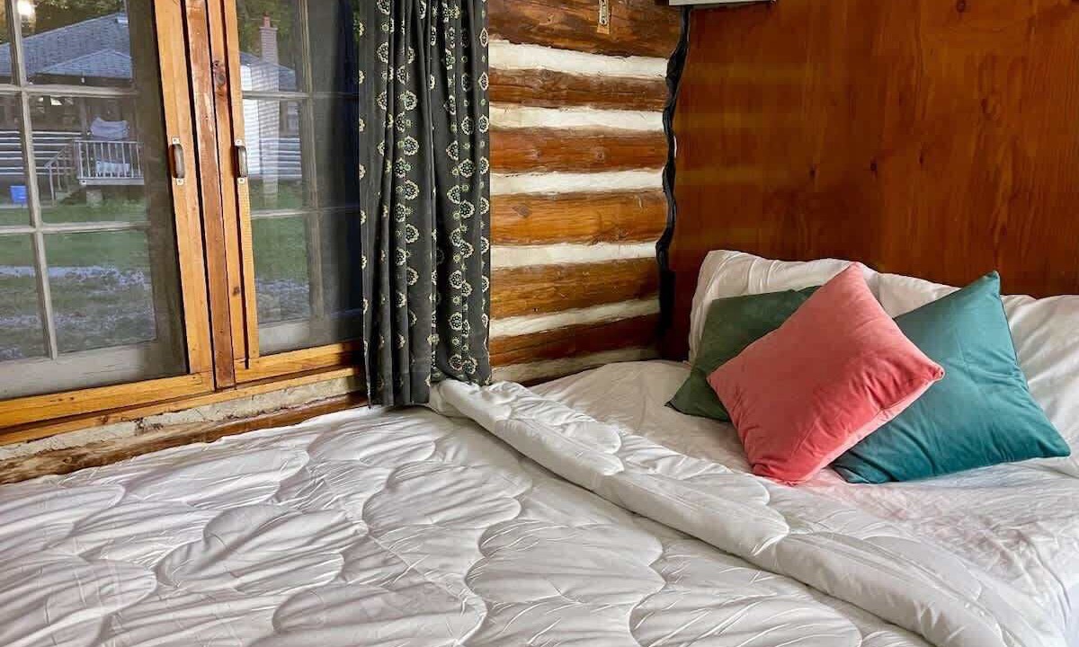 Photo of Bedroom in Kawartha Lakes