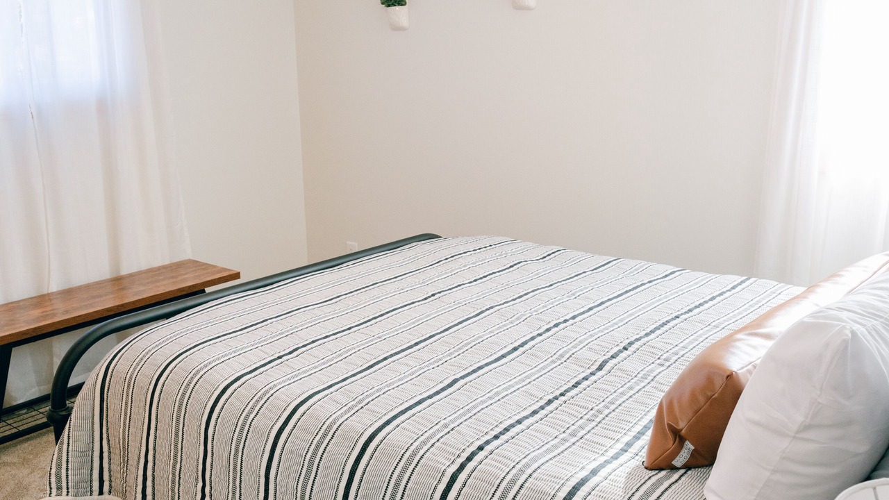 Photo of Bedroom in Elysian