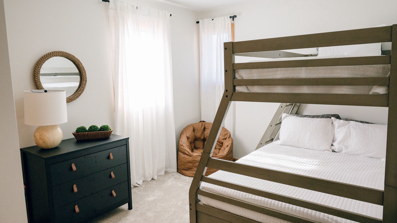 Photo of Bedroom in Elysian