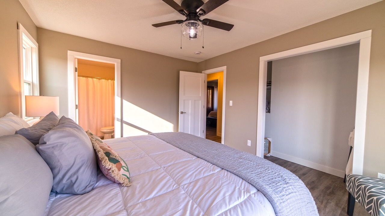 Photo of Bedroom in Saginaw