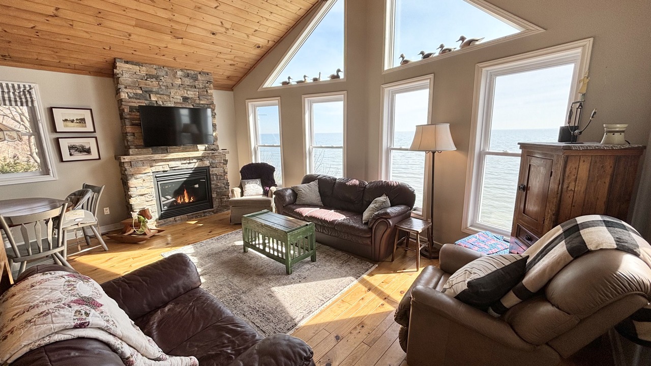 Photo of Livingroom in Normandale