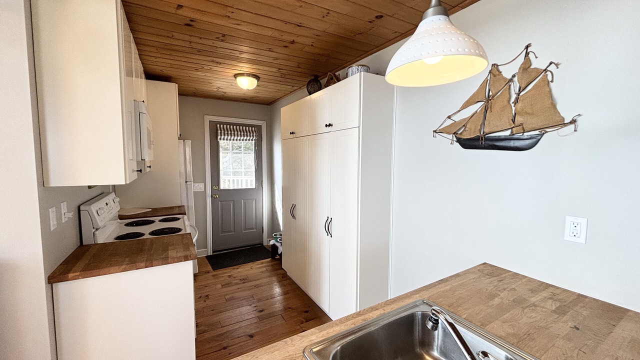 Photo of Kitchen in Normandale