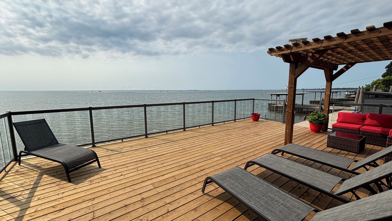 Photo of Patio Balcony in Normandale