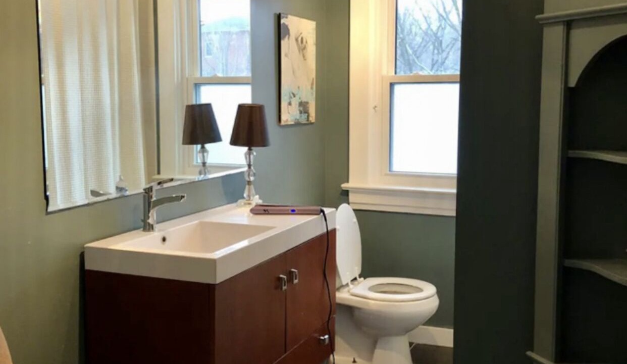 Photo of Bathroom in Stratford