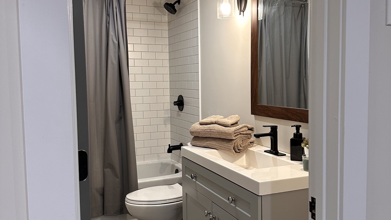 Photo of Bathroom in The Nation