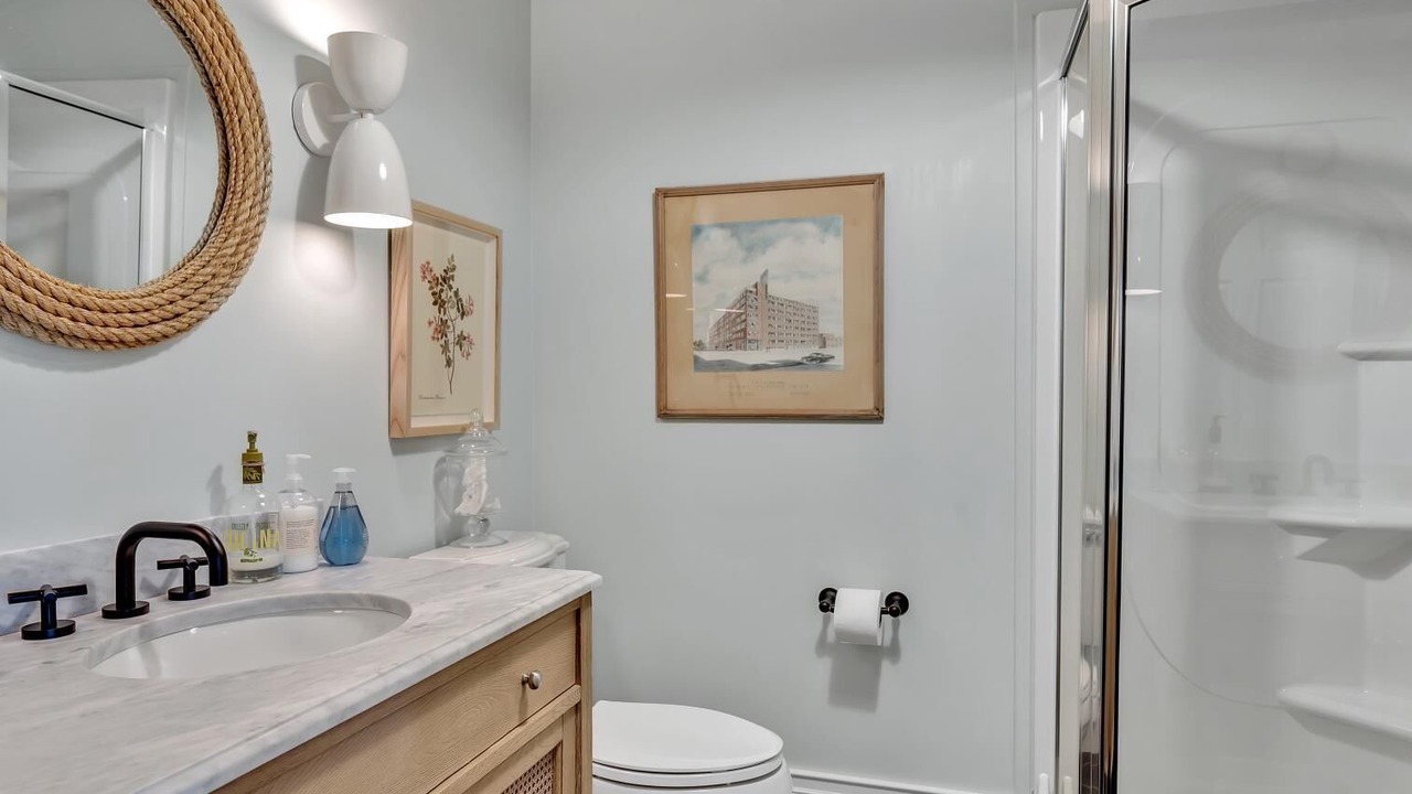 Photo of Bathroom in Marmora