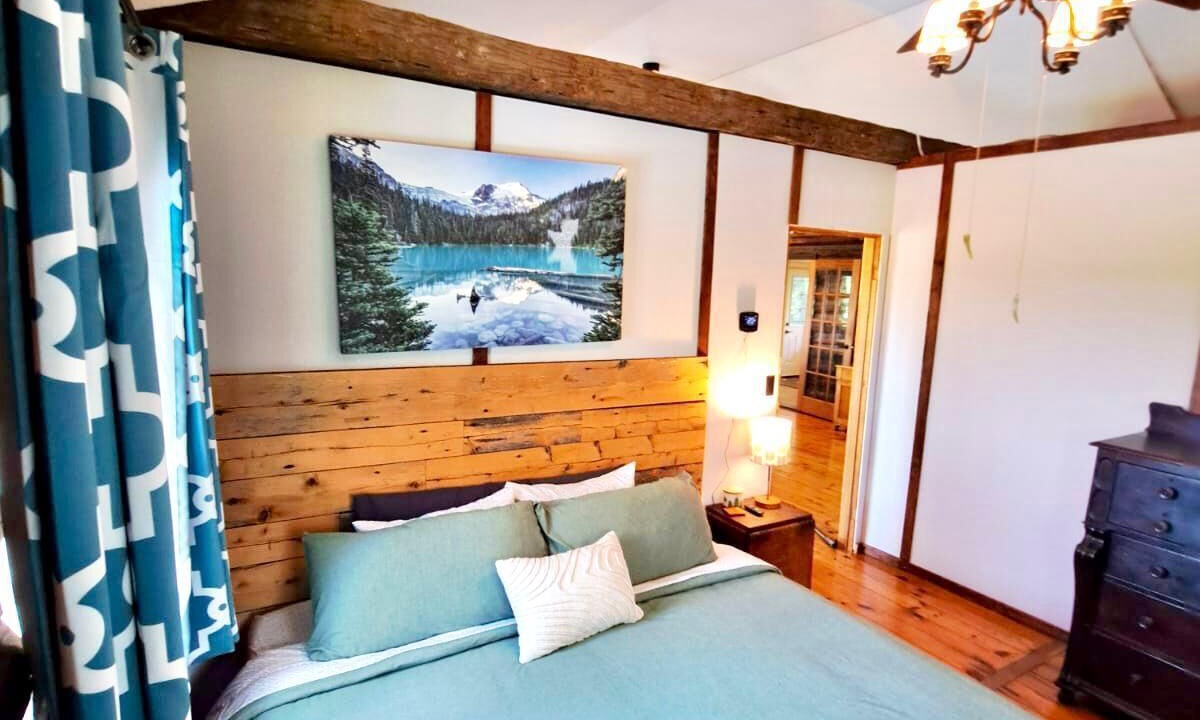 Photo of Bedroom in Hamilton Township