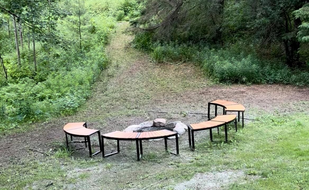 Photo of Outdoor in King