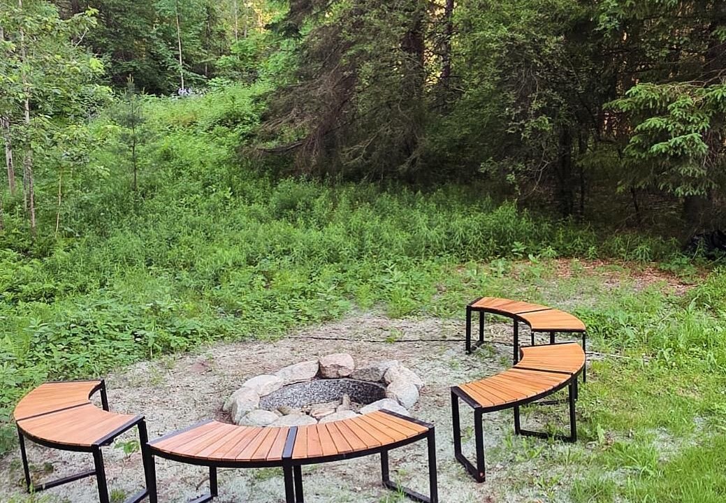 Photo of Outdoor in King