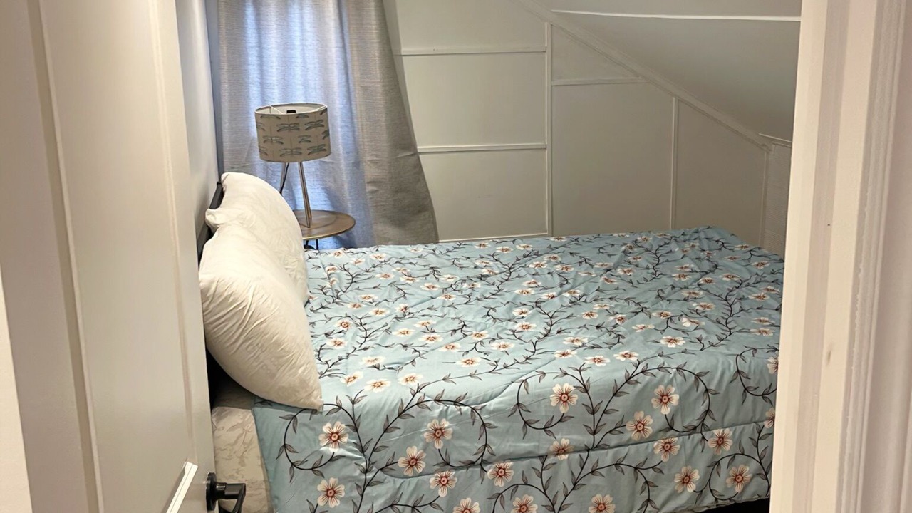Photo of Bedroom in Roseneath