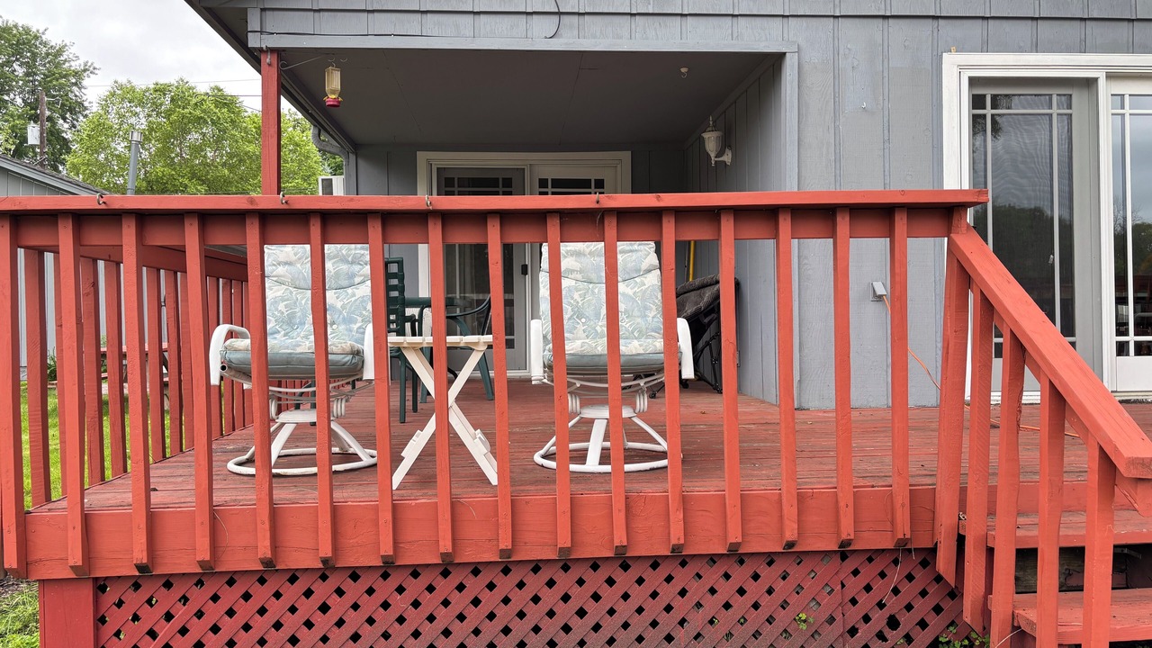 Photo of Patio Balcony in Tonka Bay