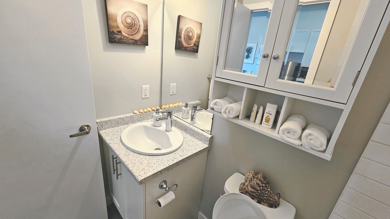 Photo of Bathroom in West Oak Trails