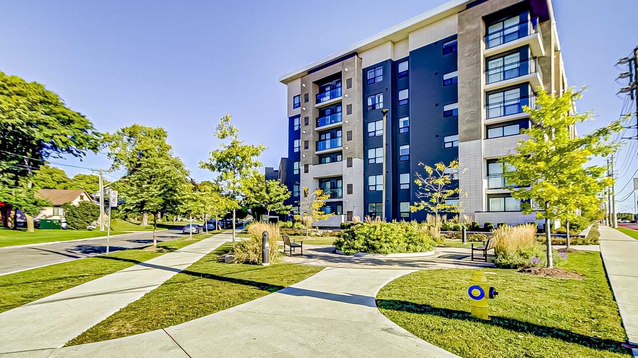 Photo of Outdoor in West Hill