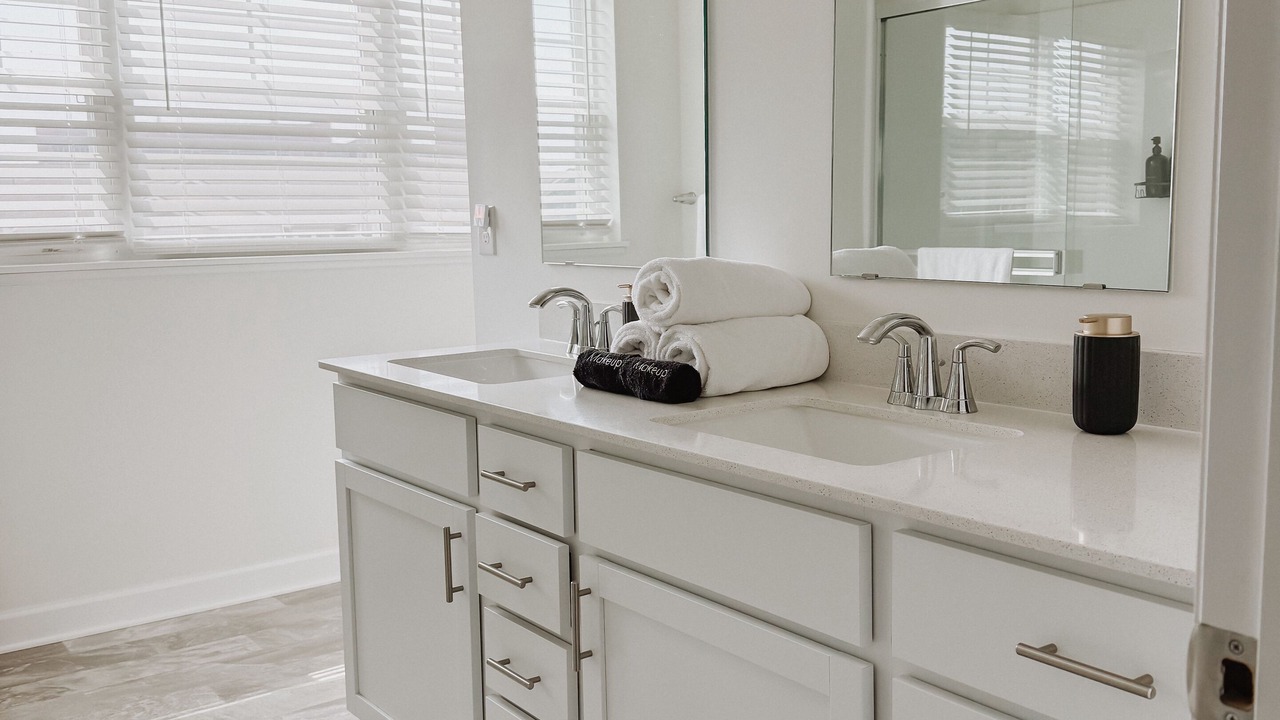 Photo of Bathroom in Oakdale