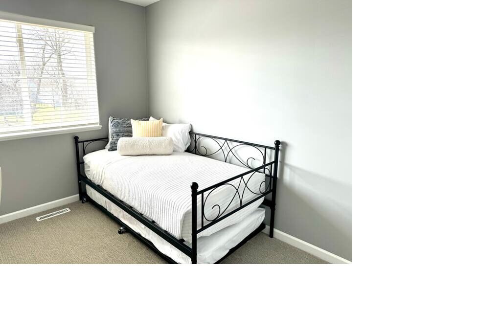 Photo of Bedroom in Mankato
