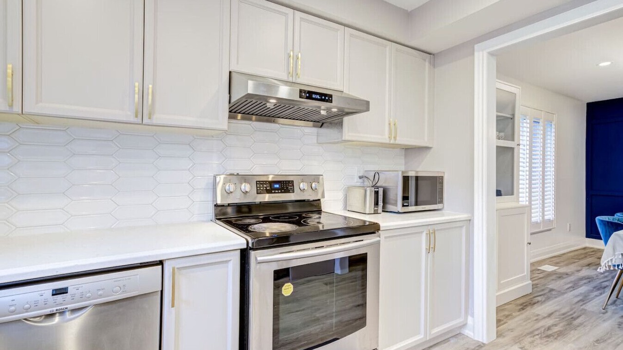 Photo of Kitchen in Erin Mills