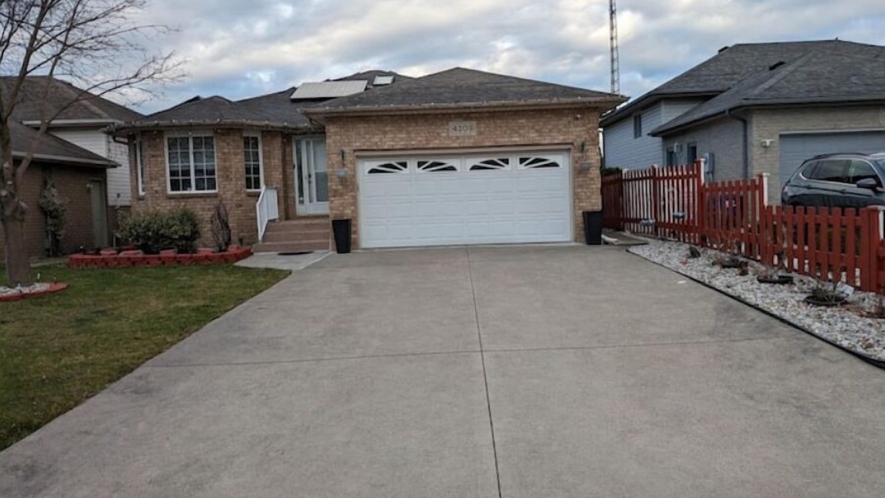 Photo of Outdoor in Windsor