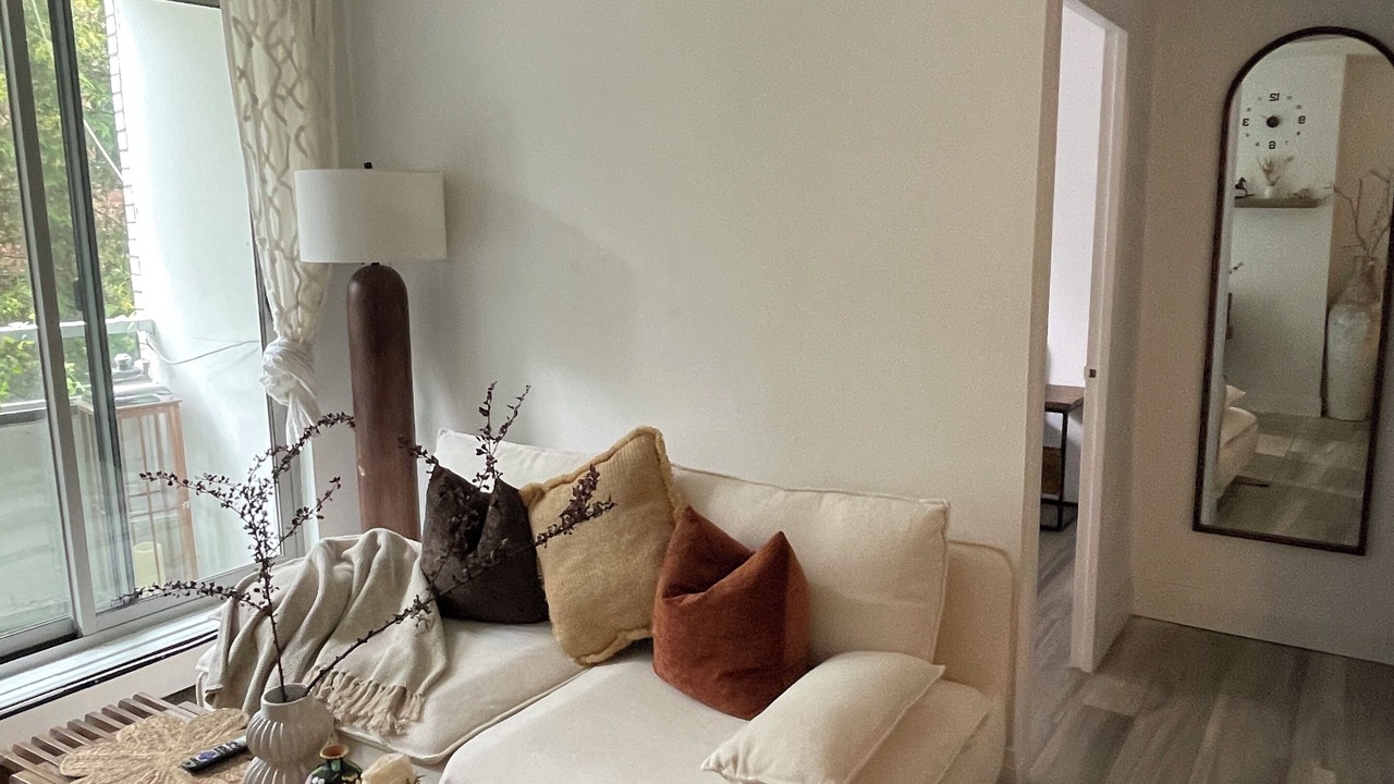 Photo of Livingroom in Forest Hill South