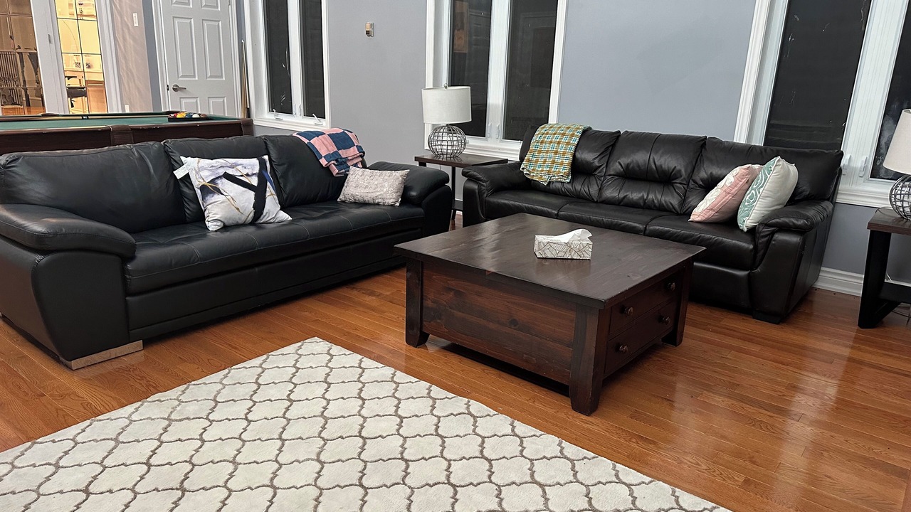 Photo of Livingroom in Foxboro