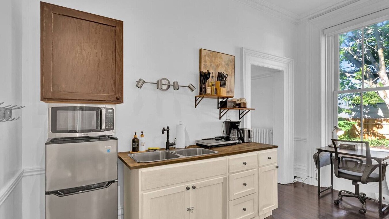 Photo of Kitchen in Cobourg