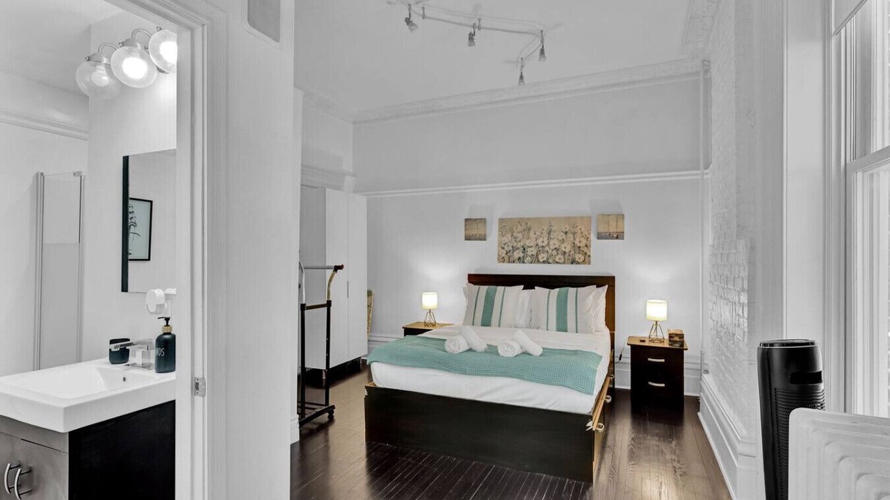Photo of Bedroom in Cobourg