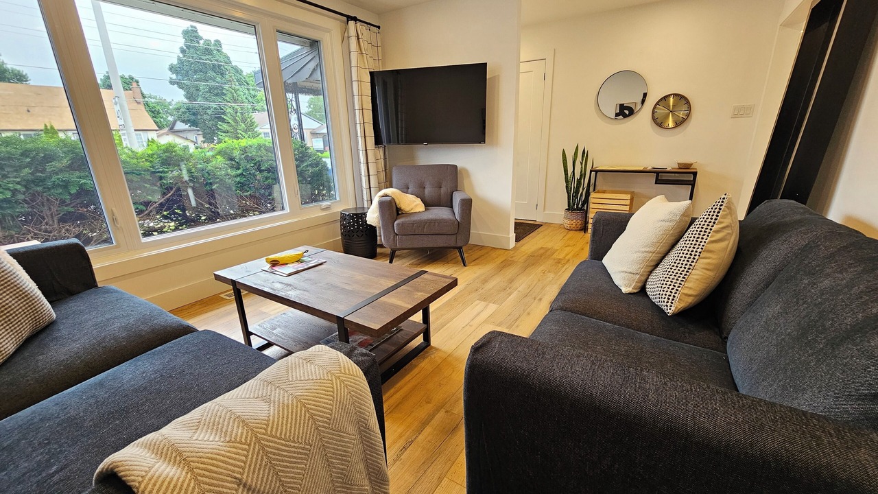Photo of Livingroom in Cannifton