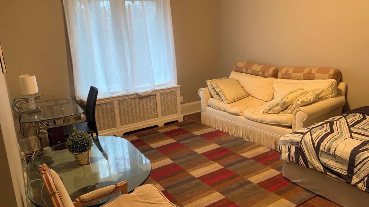 Photo of Livingroom in Forest Hill South