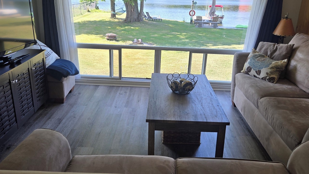 Photo of Livingroom in Trent Hills