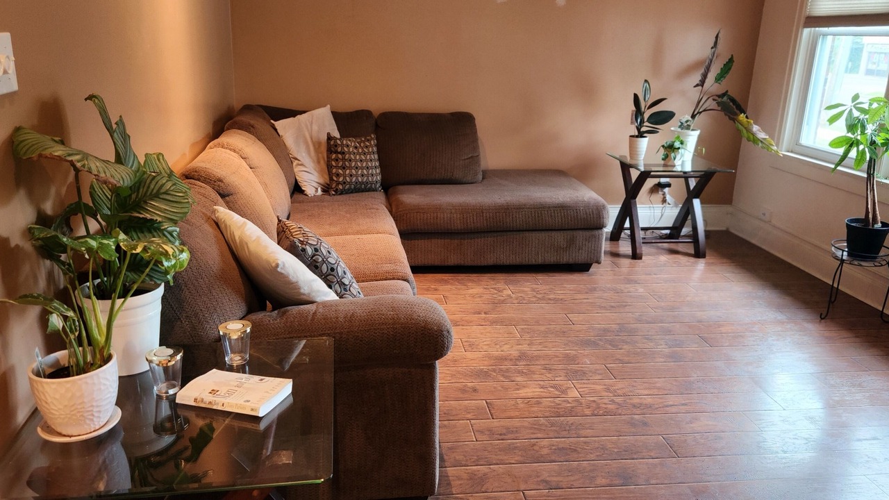 Photo of Livingroom in Brockville