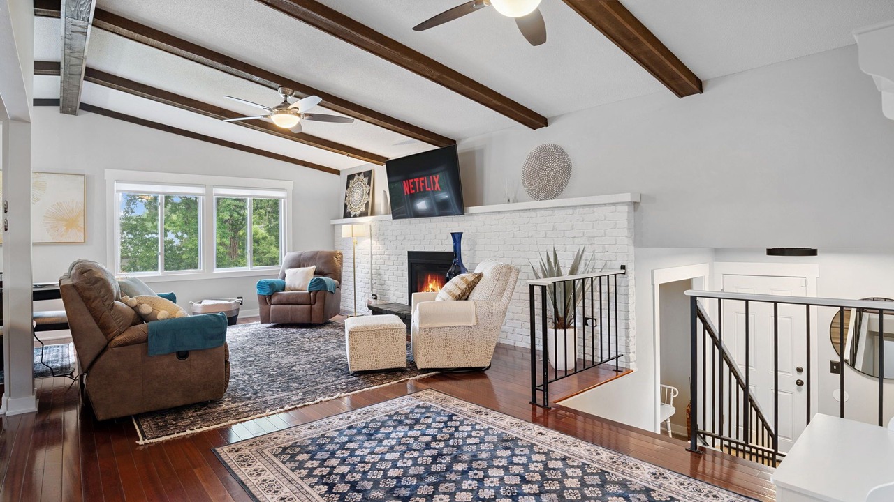 Photo of Livingroom in Mounds View