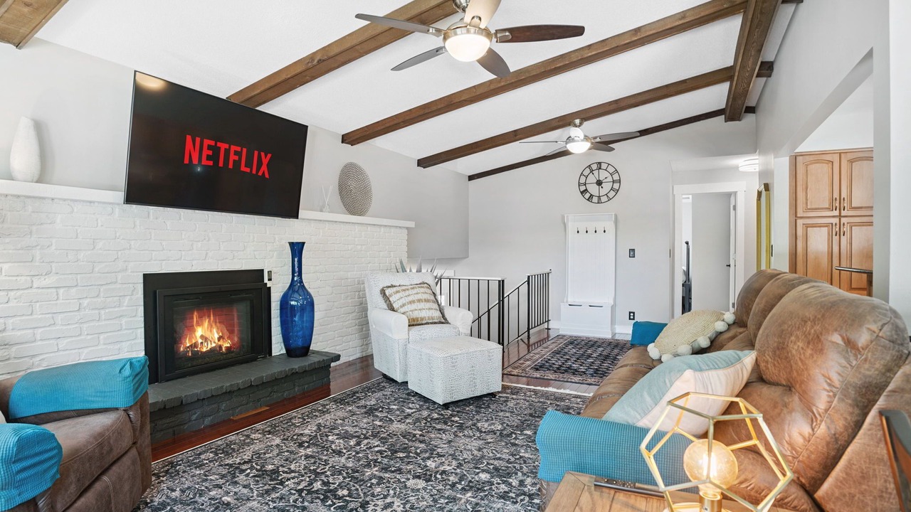 Photo of Livingroom in Mounds View