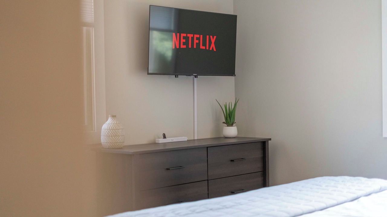 Photo of Bedroom in Mounds View