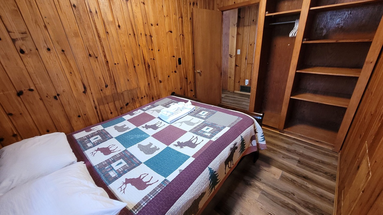 Photo of Bedroom in Petawawa