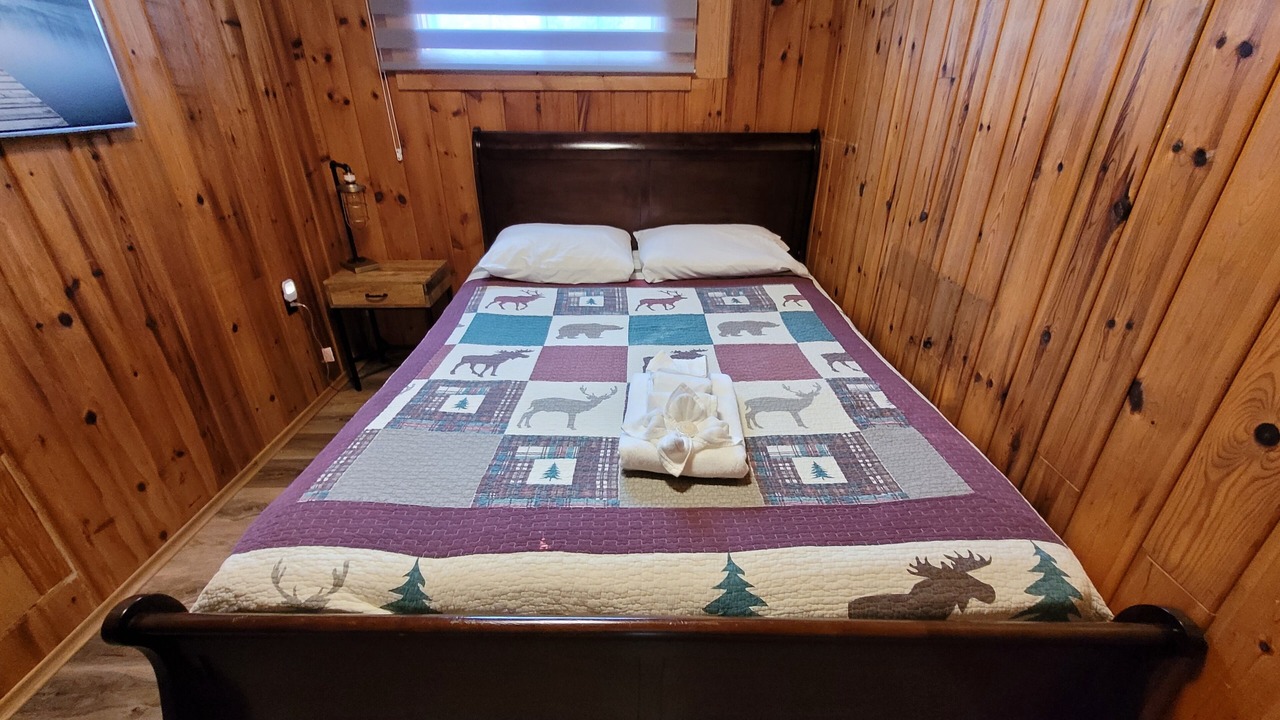 Photo of Bedroom in Petawawa