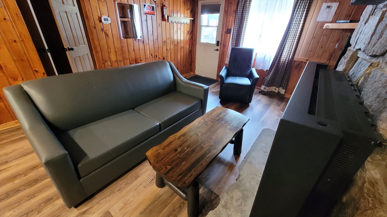 Photo of Livingroom in Petawawa