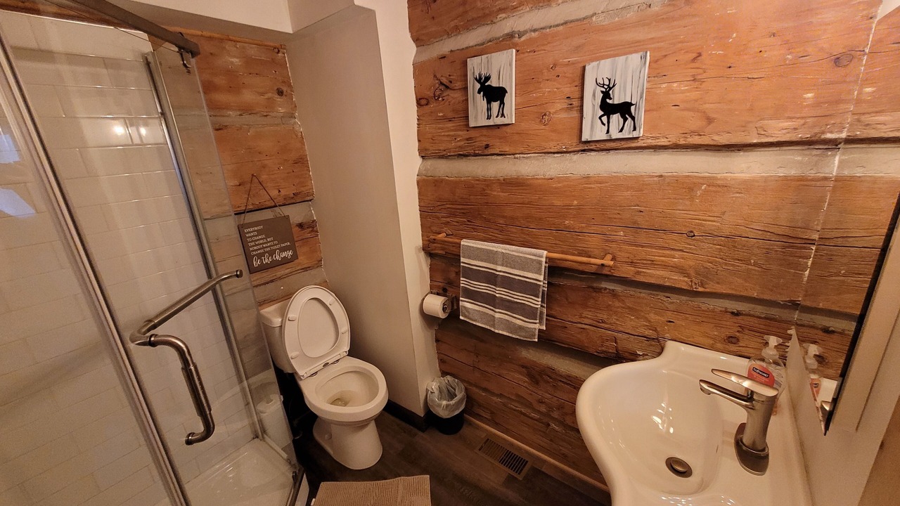Photo of Bathroom in Petawawa