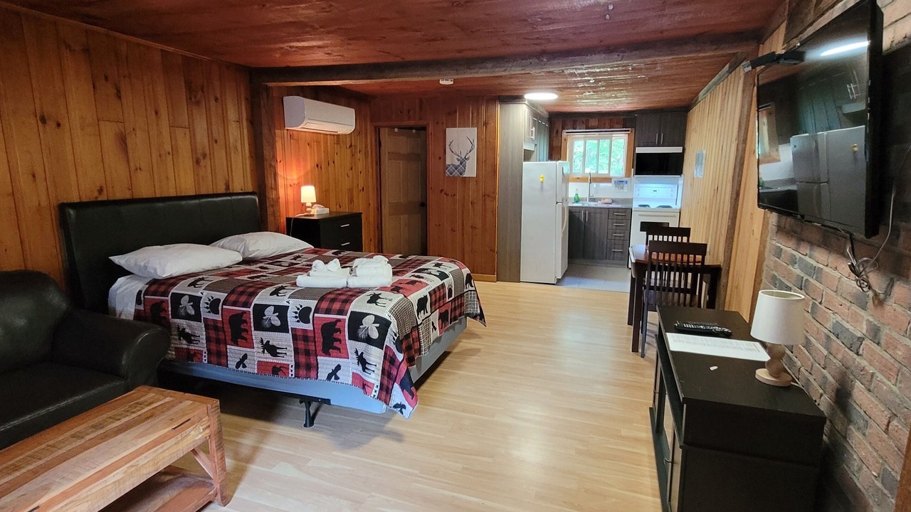 Photo of Bedroom in Petawawa