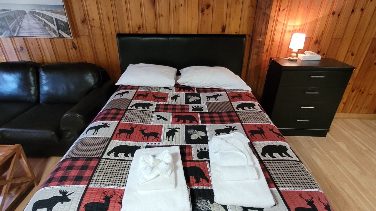Photo of Bedroom in Petawawa