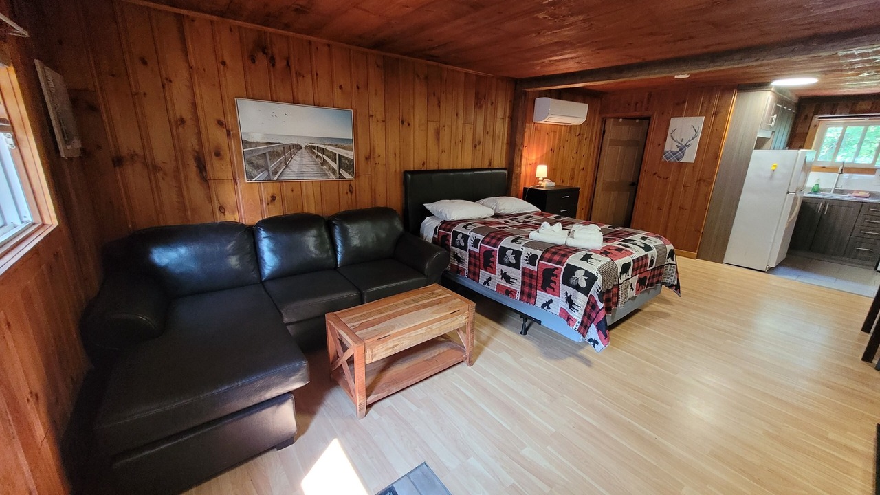 Photo of Bedroom in Petawawa