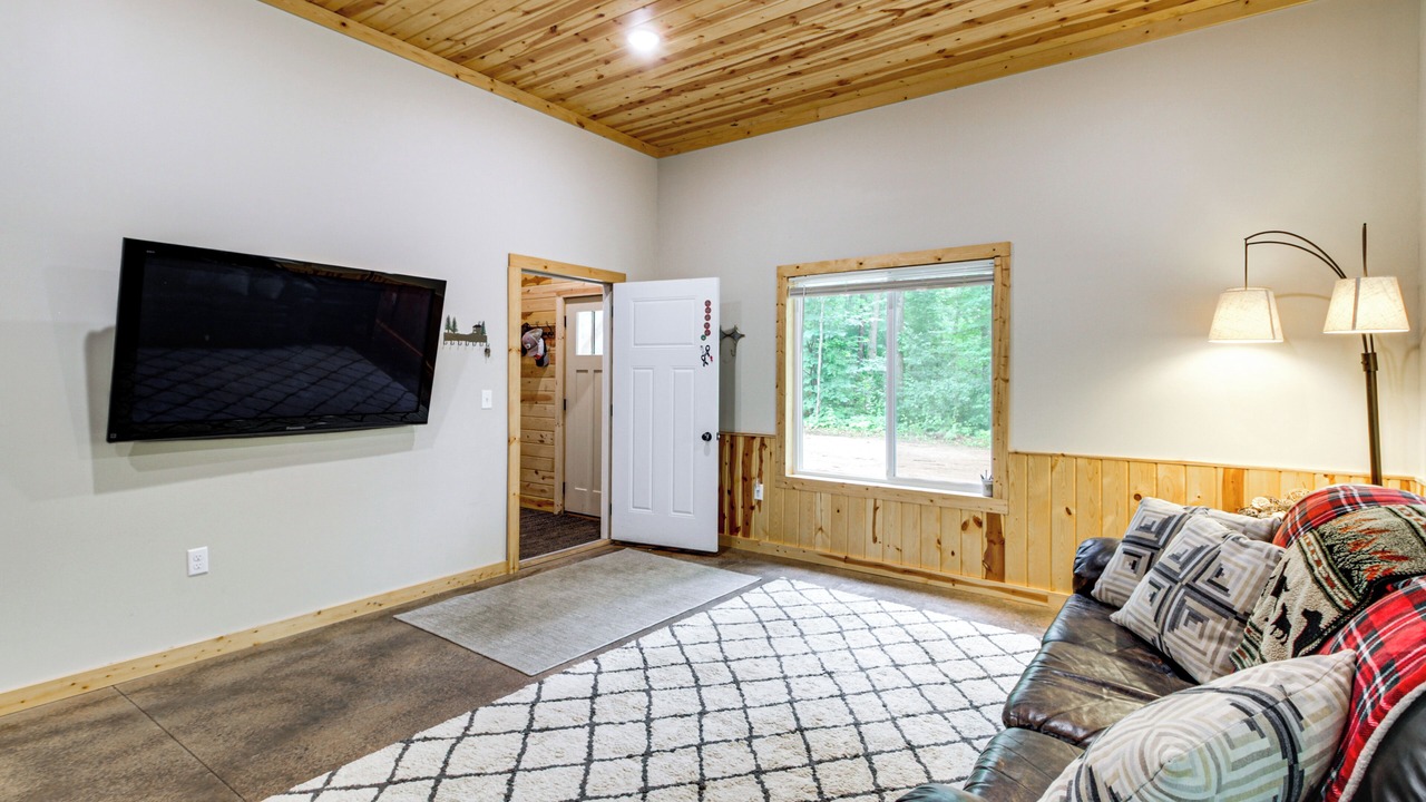Photo of Livingroom in Ossipee