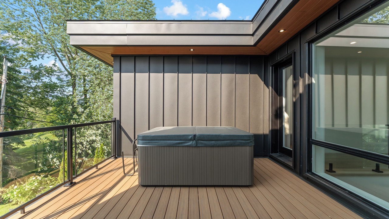 Photo of Patio Balcony in Bracebridge